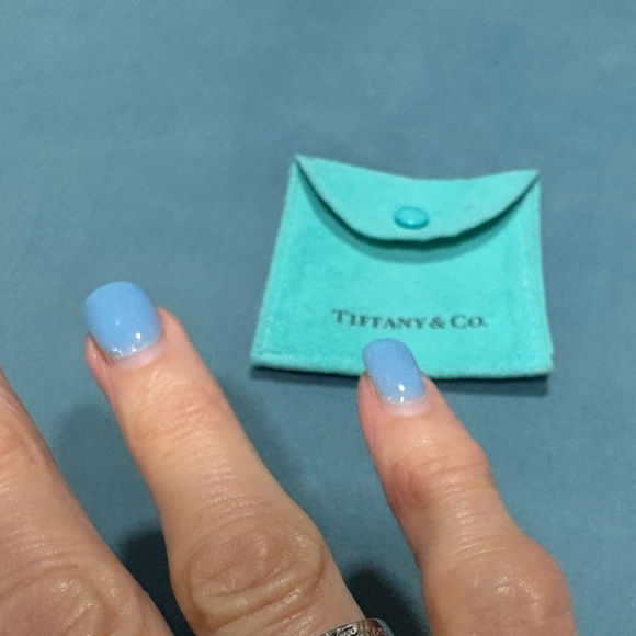 Authentic Tiffany Notes Ring - Picture 3 of 4